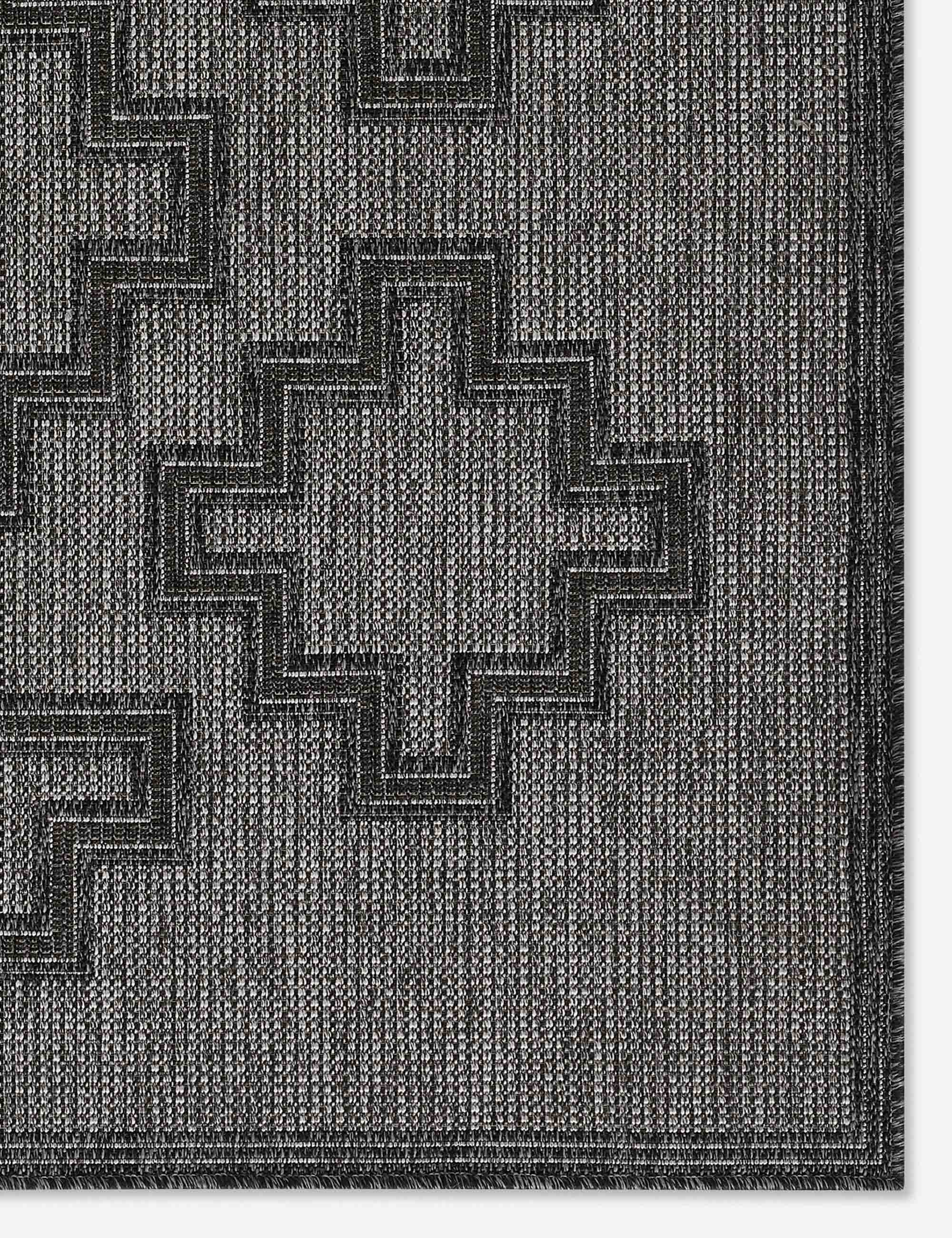 Chiaro Indoor / Outdoor Rug - 2' x 3'