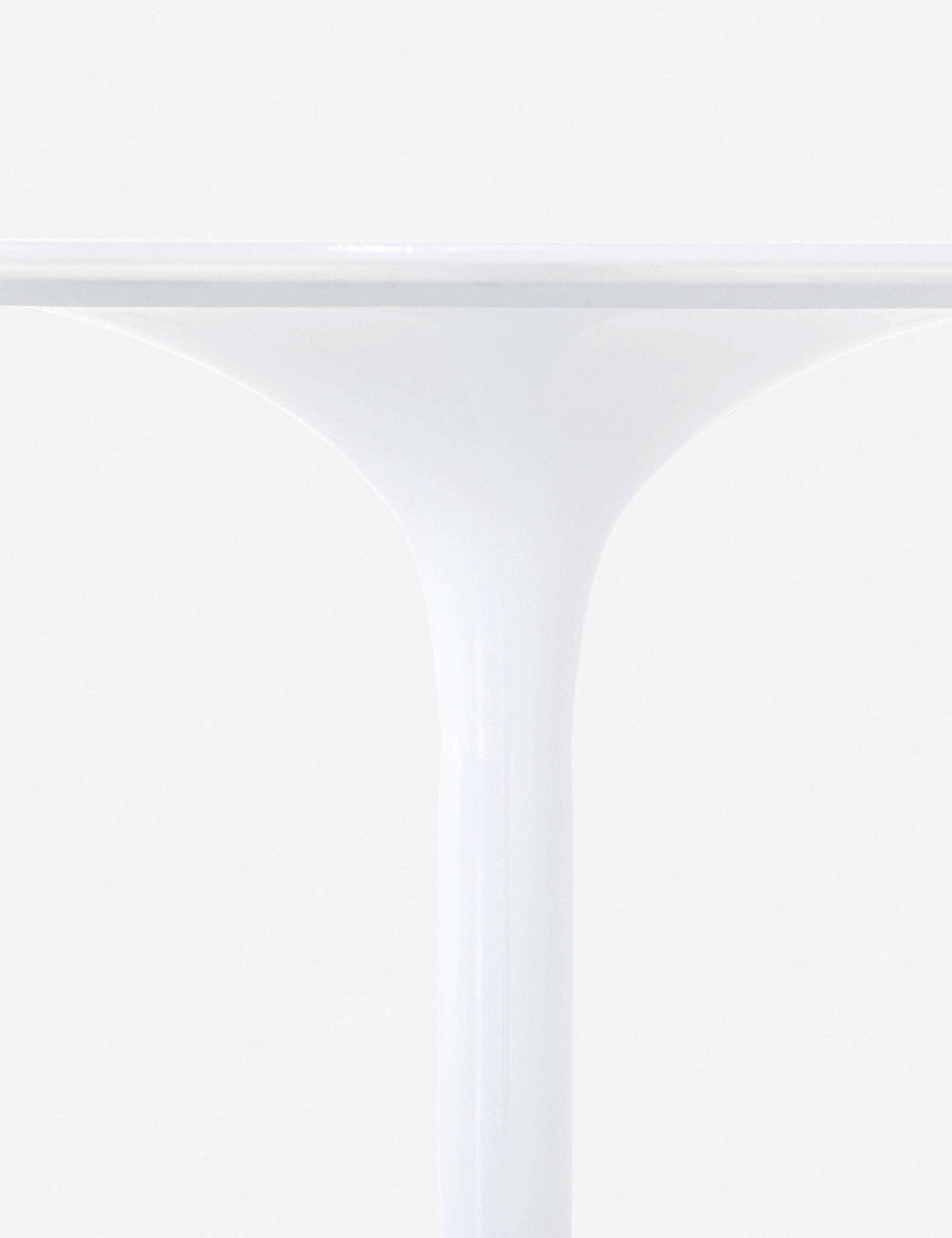 Maelea Indoor / Outdoor Bistro Table - White