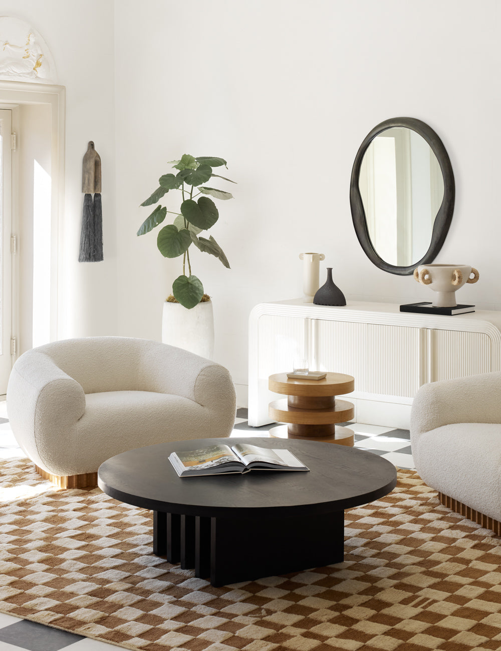 Doreen Round Mirror - Black