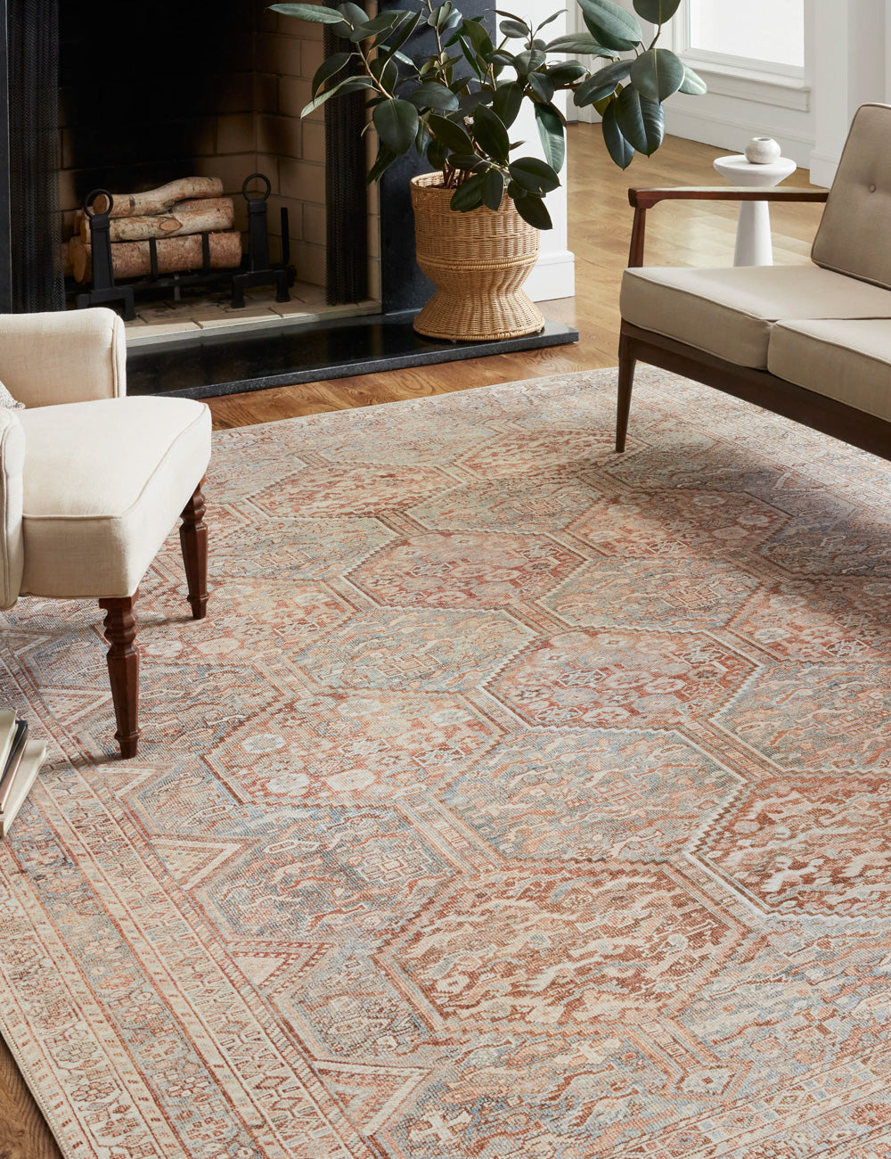 Jules Rug by Chris Loves Julia x Loloi - Tangerine and Mist / 2' x 5'