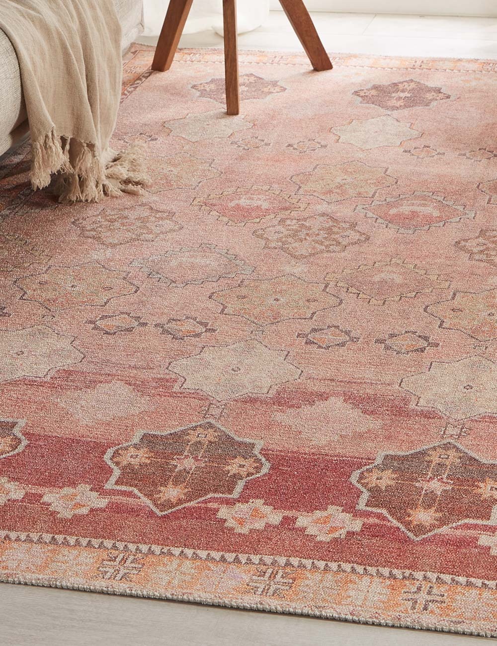 Damaris Rug - 2'6" x 7'6"