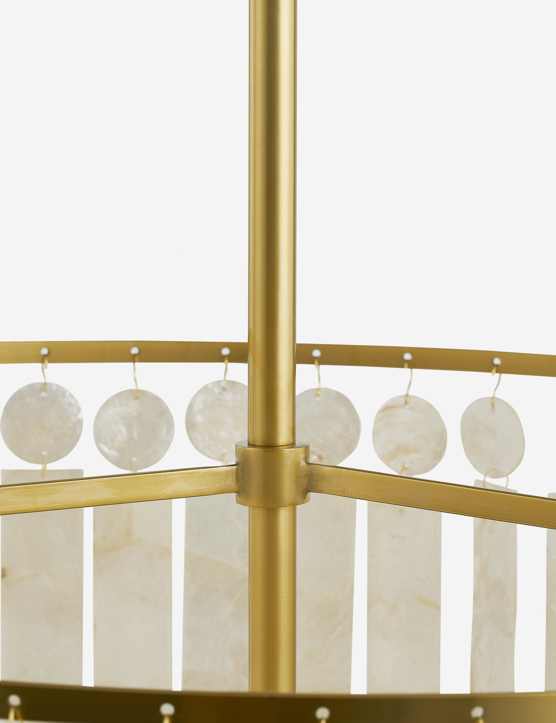 Coretta Chandelier - Natural / 24"