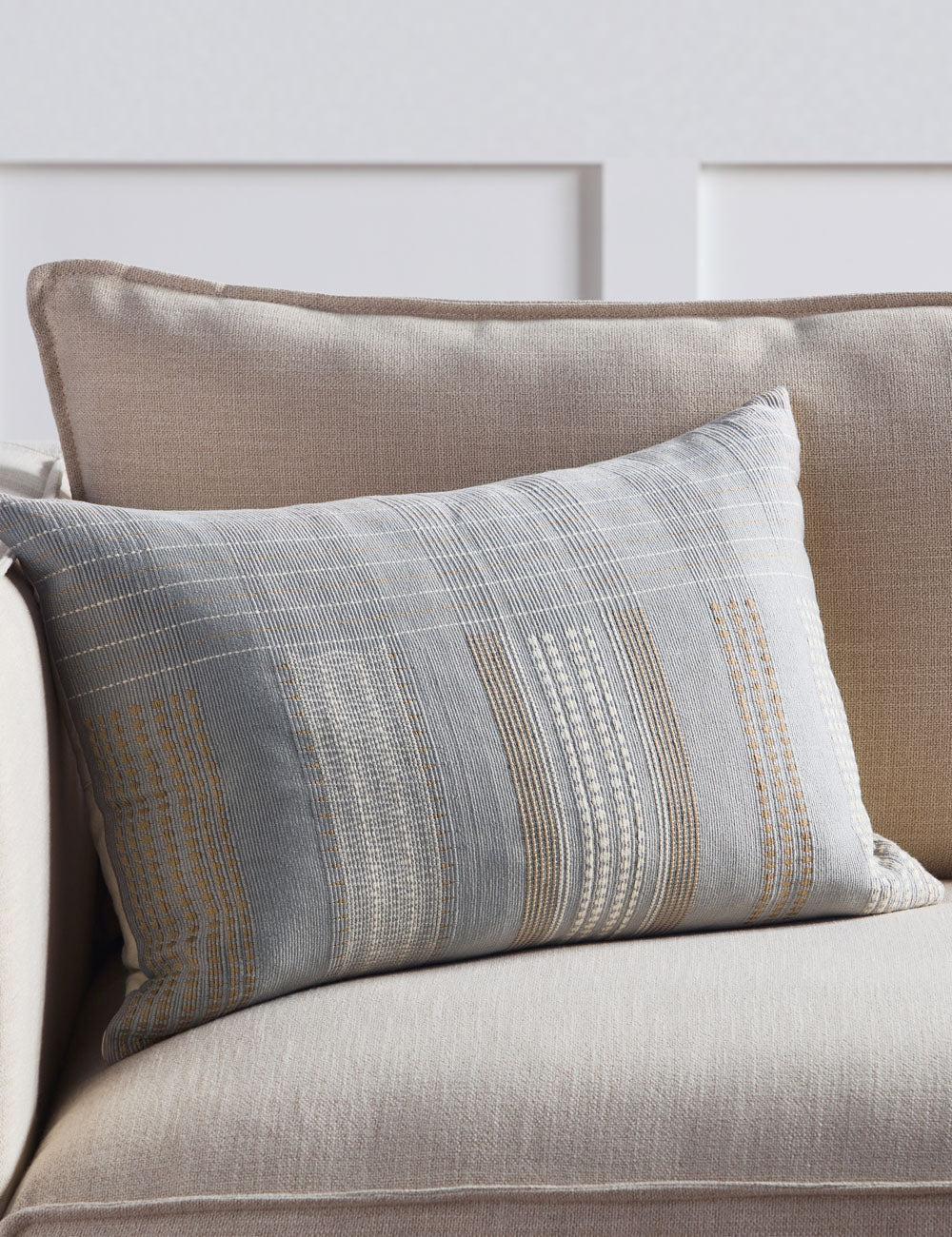 Atoli Pillow - Gray / Polyester