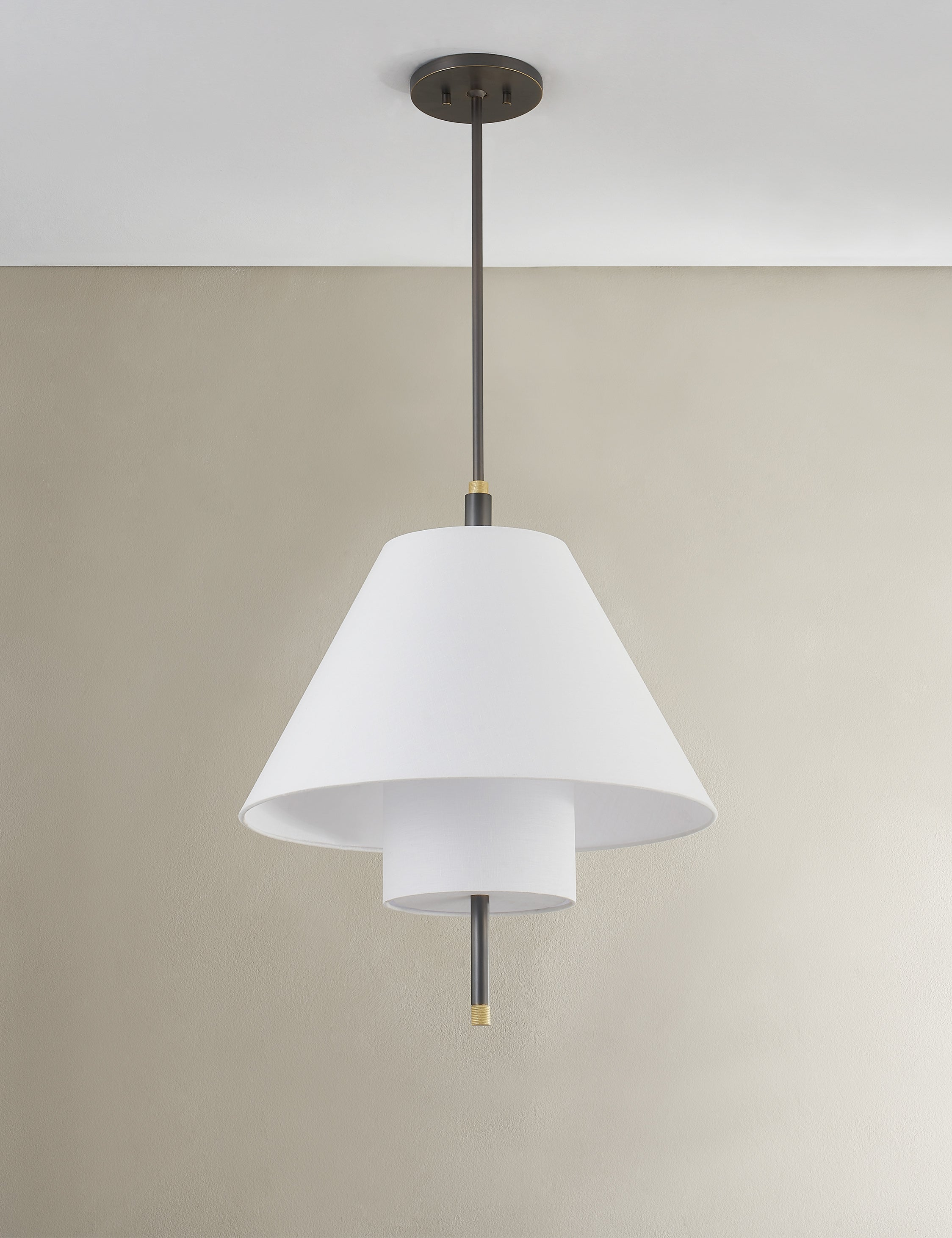 Ibsen Pendant Light - Black / 20" Dia