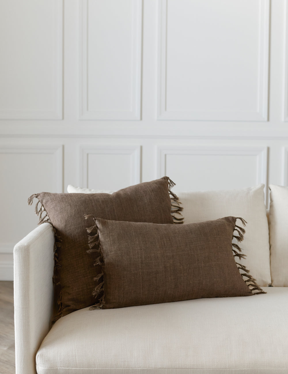 Roy Linen Pillow - Brown / 13" x 21" / Down