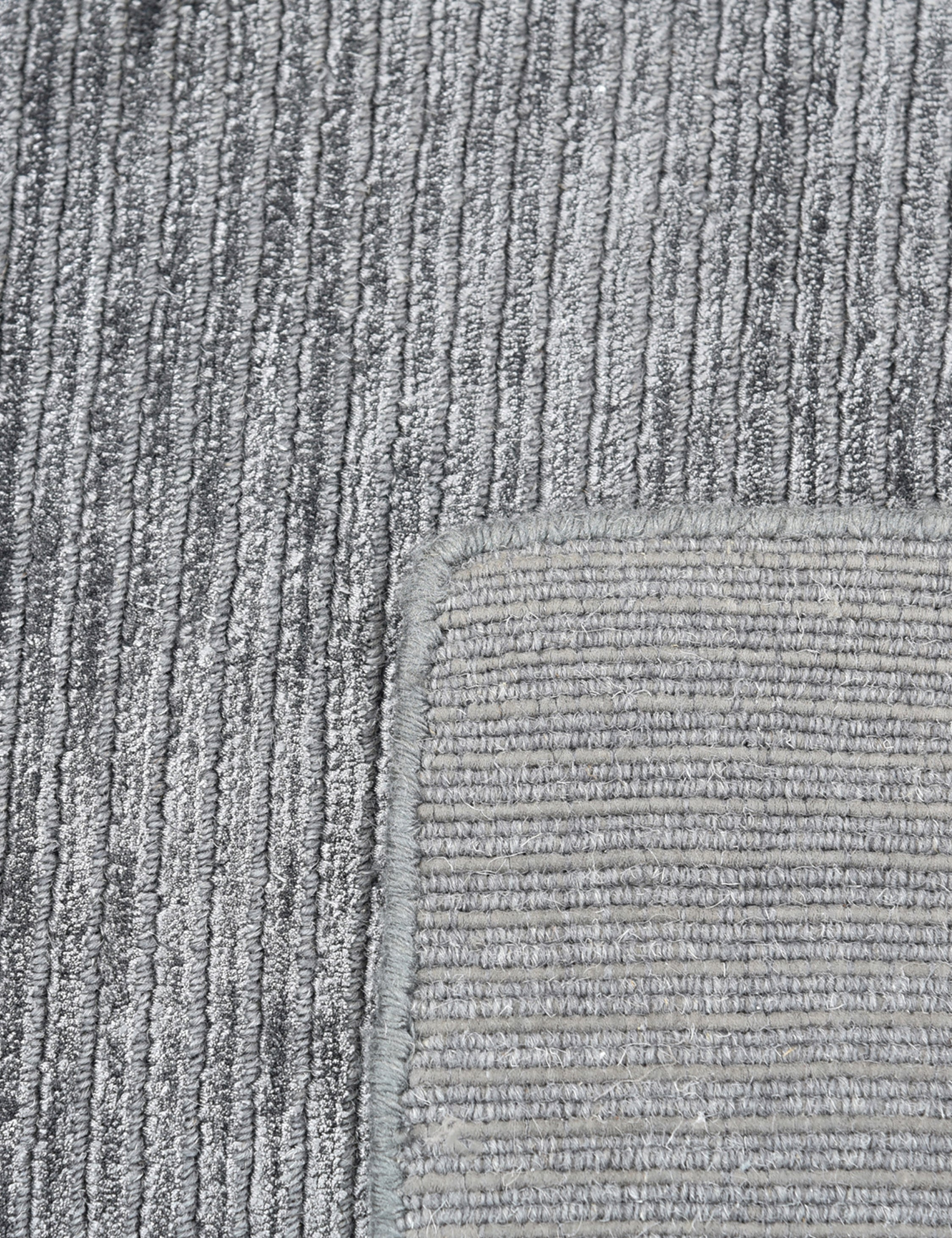 Minh Rug - 9' x 12'