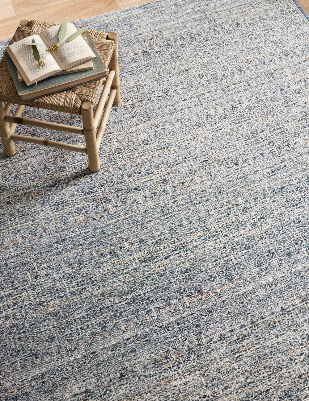 Zuma Rug by Amber Lewis x Loloi - Denim and Ivory / 5'3" Round