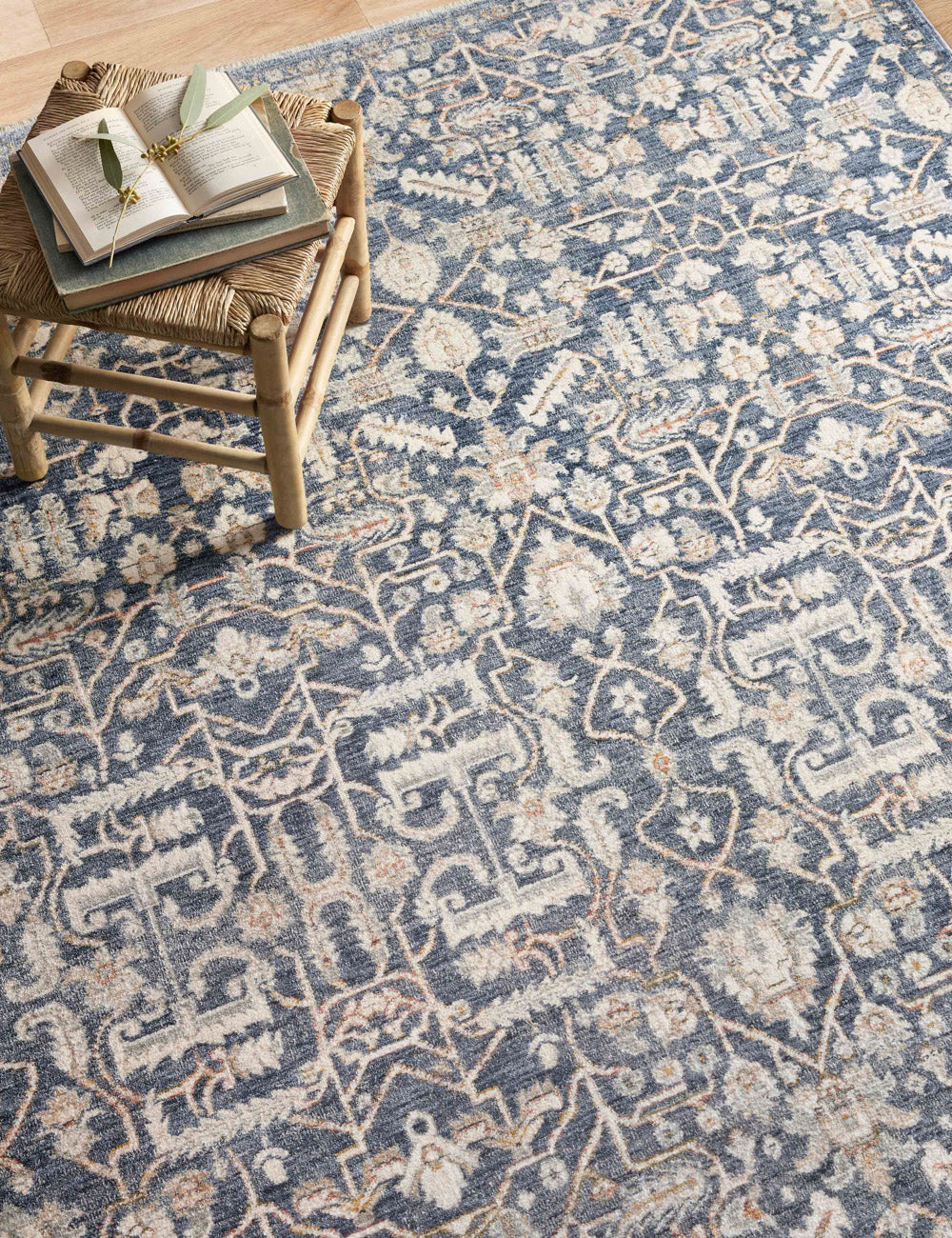 Zuma Rug by Amber Lewis x Loloi - Blue and Ivory / 3' Round