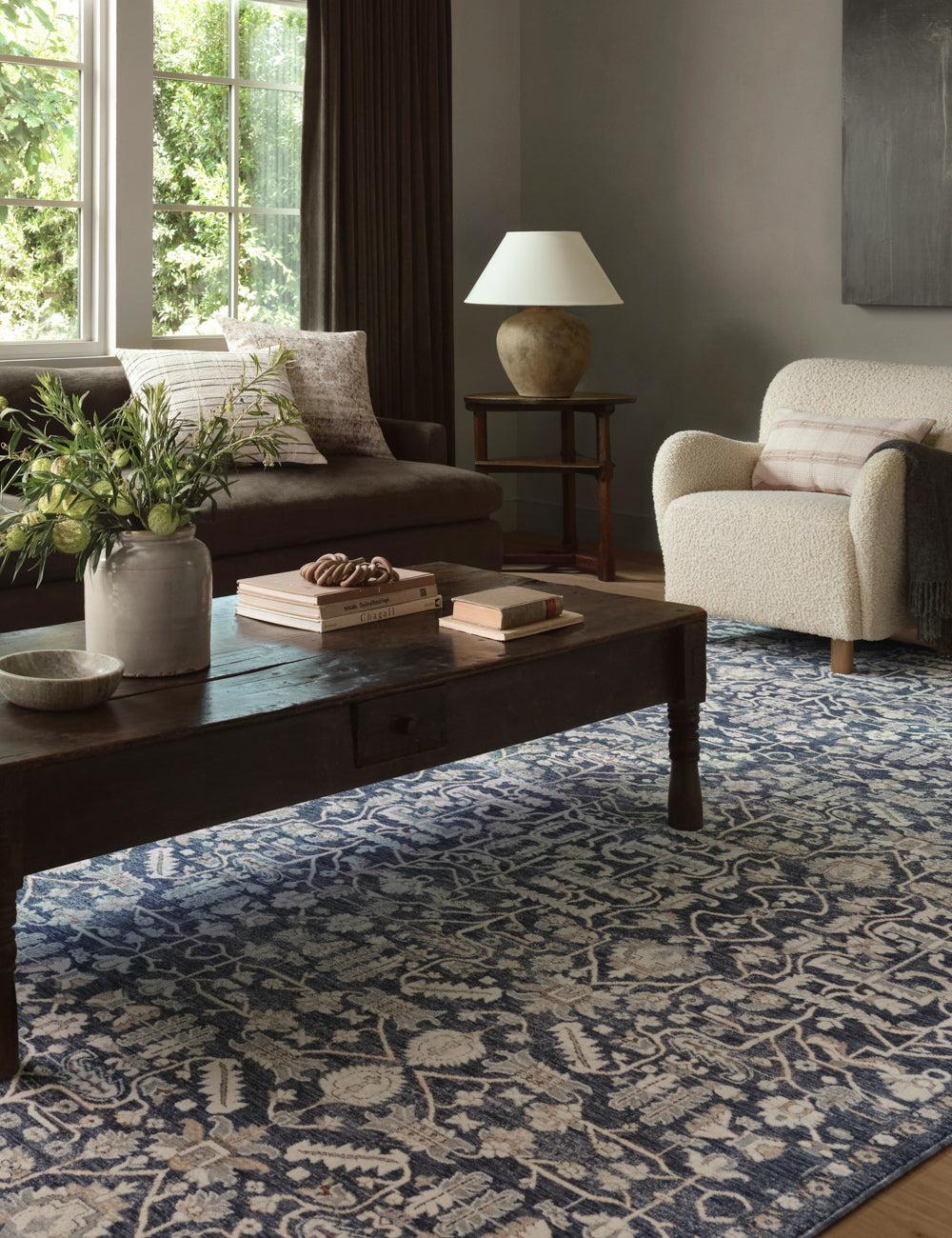 Zuma Rug by Amber Lewis x Loloi - Blue and Ivory / 3' Round