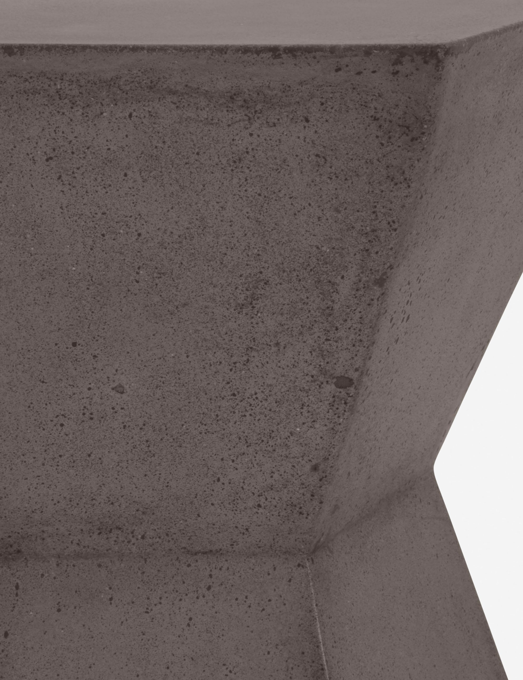 Kai Indoor/Outdoor Side Table - Gray