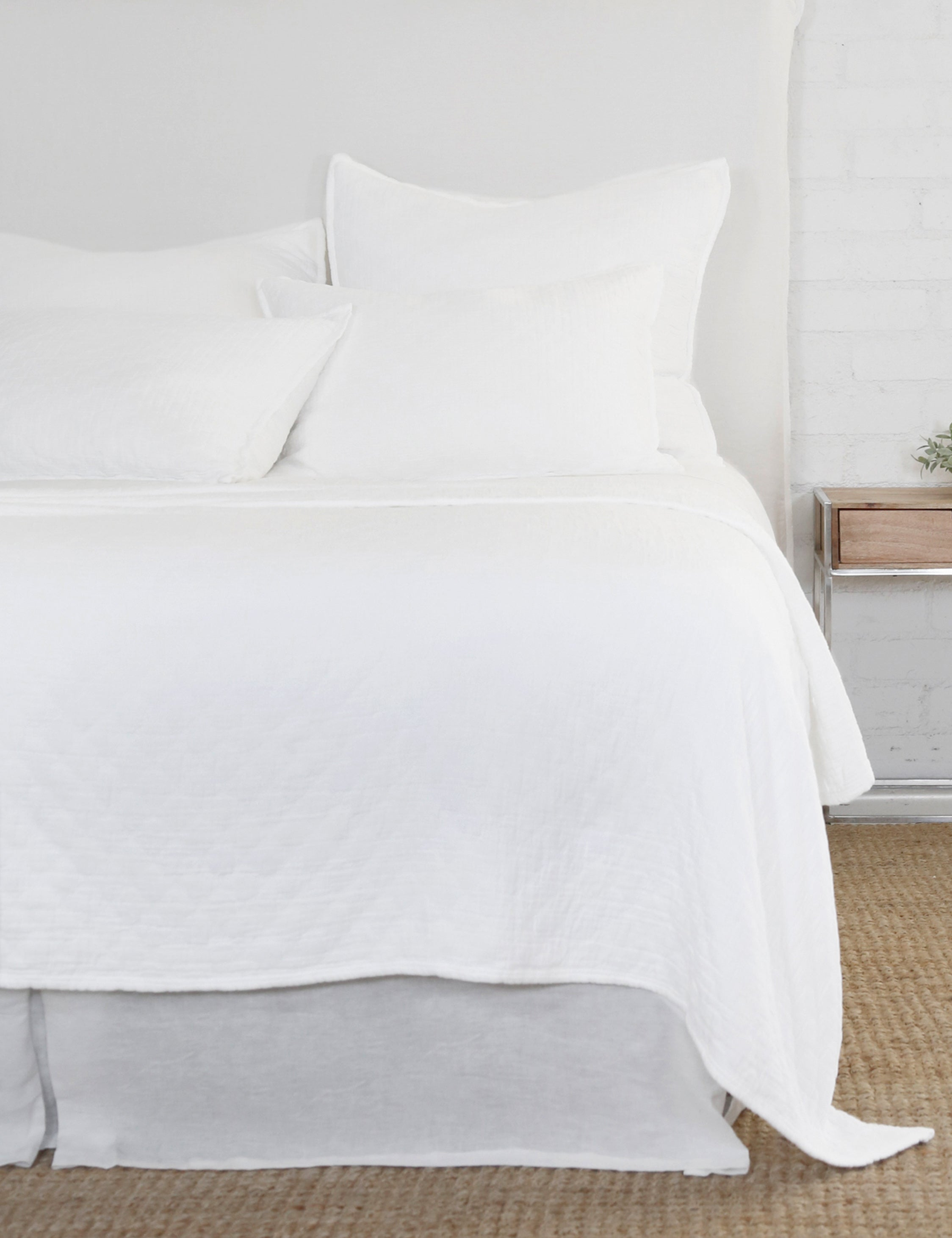 Ojai Cotton Matelassé Coverlet by Pom Pom at Home - White / Twin