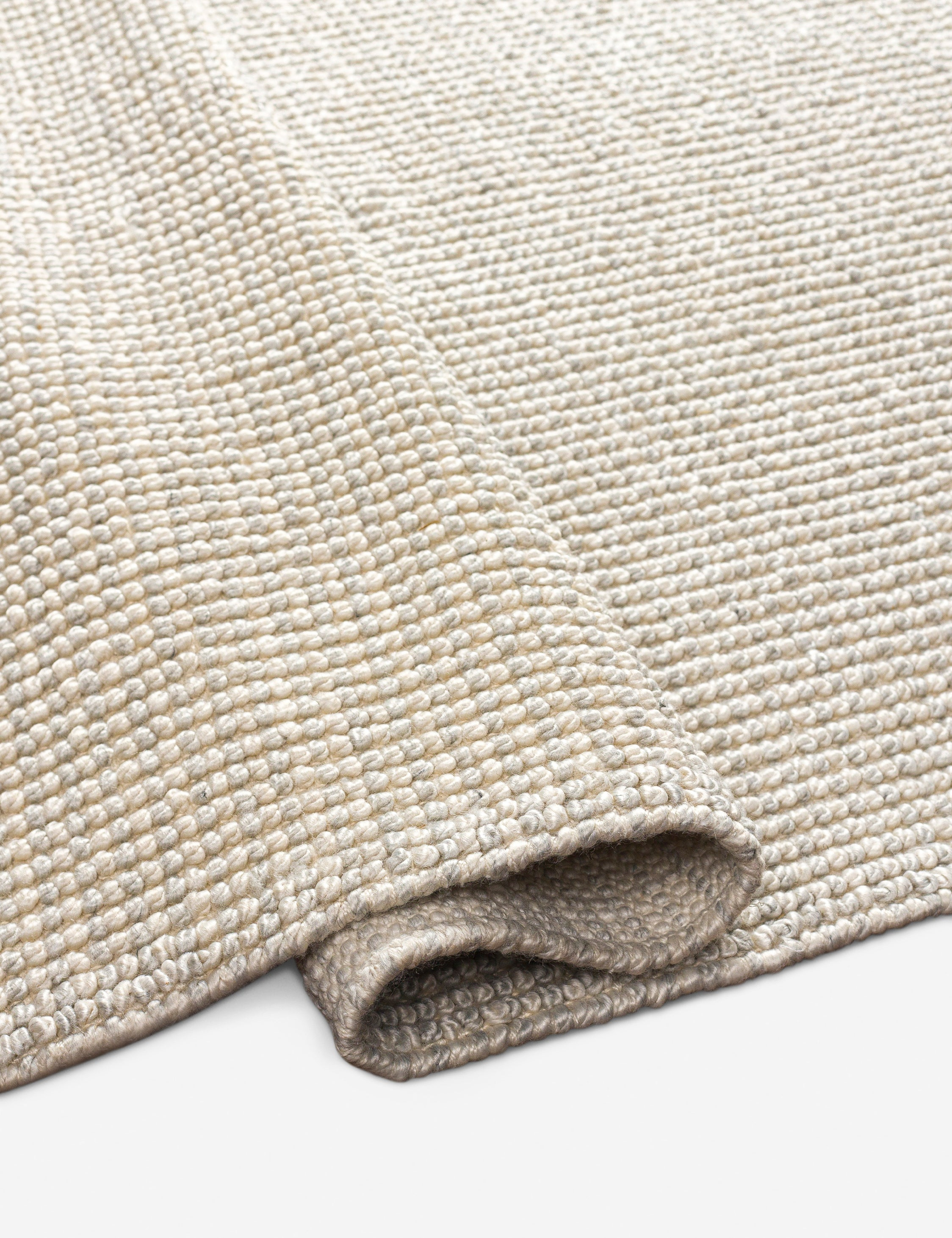 Prim Indoor / Outdoor Rug - Gray / 5' x 7'6"