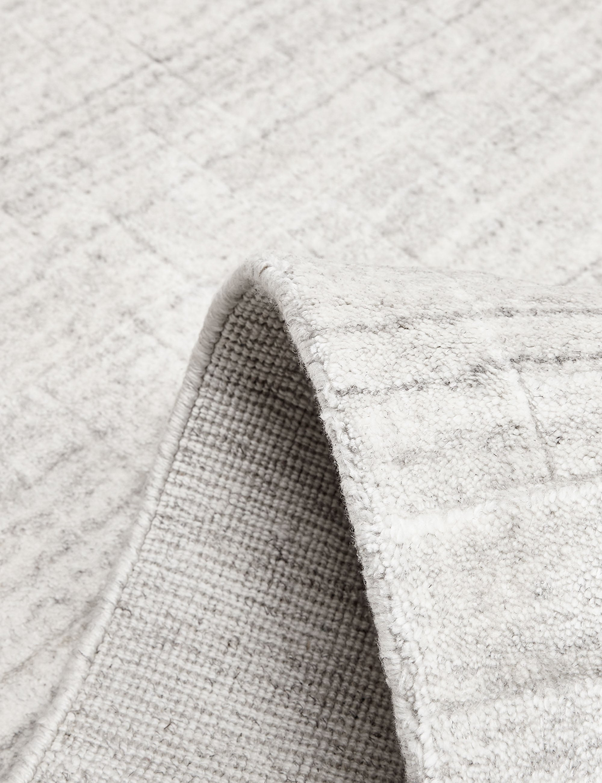 Brena Hand-Loomed Wool-Blend Rug - Ivory / 5' x 8'