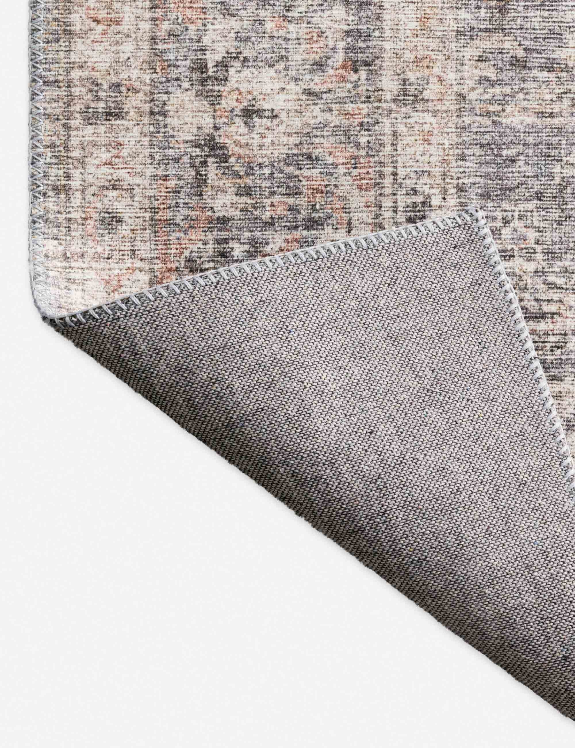 Roze Rug - Grey and Apricot / 5' x 7'6"