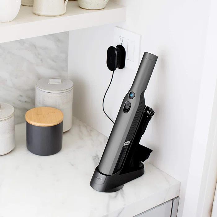 Shark lon WANDVAC System Ultra-Lightweight Powerful Cordless Stick Vacuum with Charging Dock