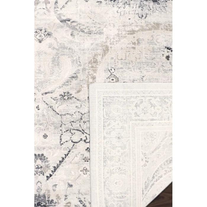 Amadeus Oriental Rug