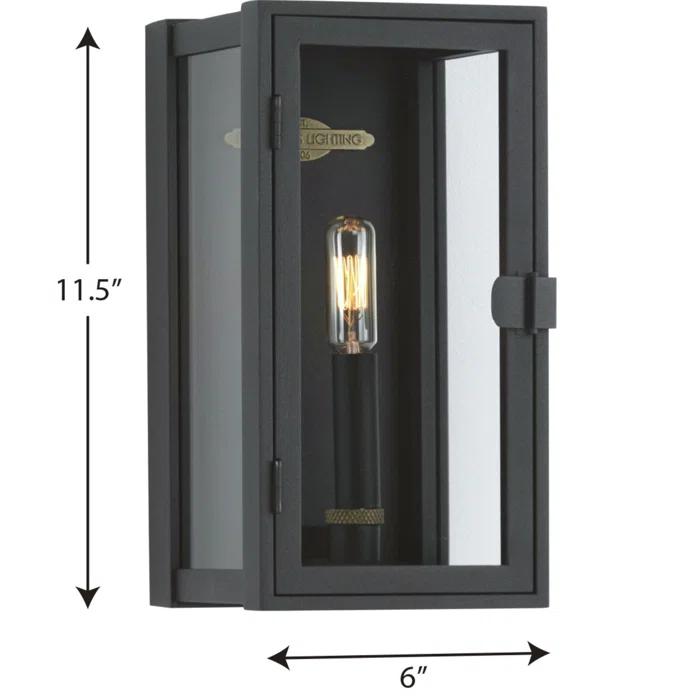 Stature Wall Light