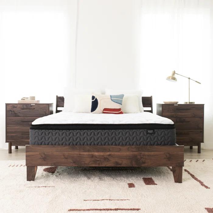 Signature Design by Ashley Serena 12'' Plush Hybrid Mattress