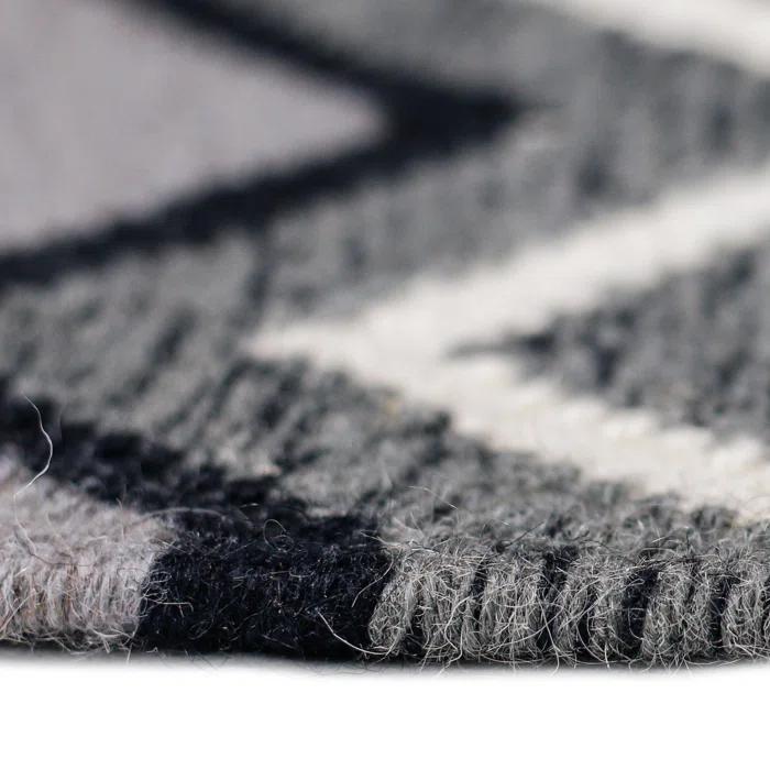 Union Rustic Oneil Moroccan Handmade Wool Gray Area Rug