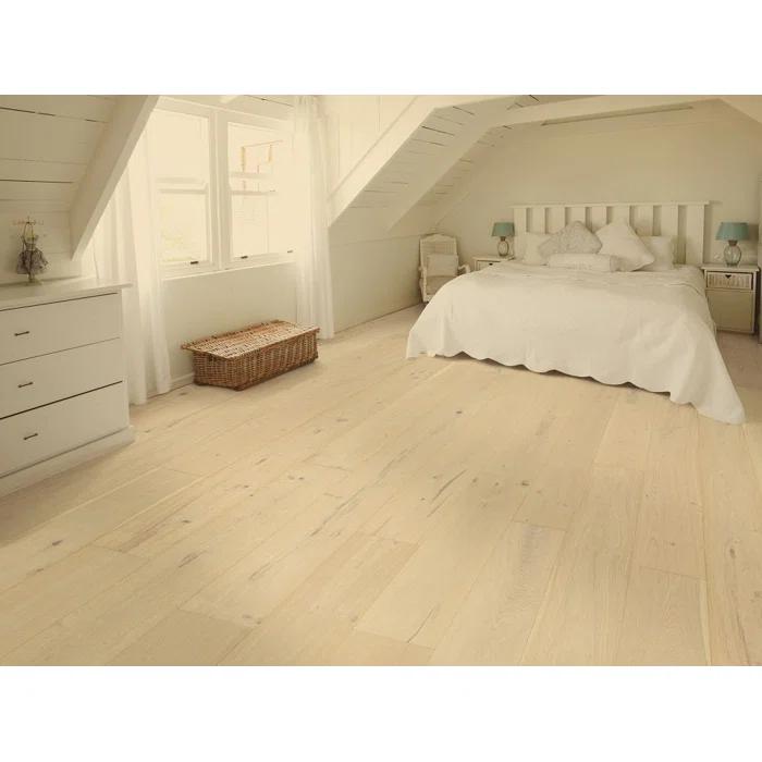 Third Avenue Oak 9.45-in W x 15 mm T x Varying Length Wire Brushed Engineered Hardwood Flooring