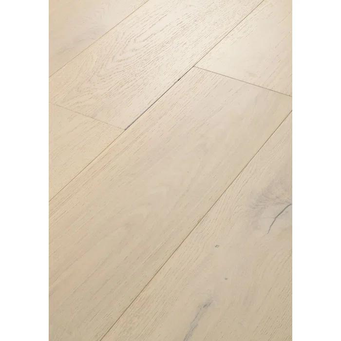 Third Avenue Oak 9.45-in W x 15 mm T x Varying Length Wire Brushed Engineered Hardwood Flooring