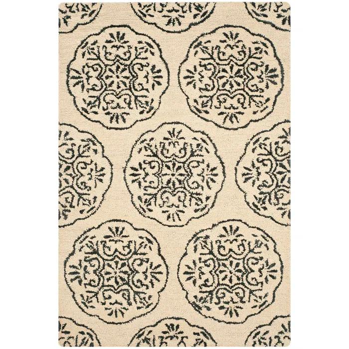 Safavieh Bella Hand Tufted Wool Damask Rug