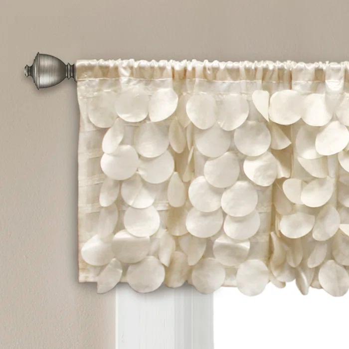 Lush Decor Gigi Scalloped Window Valance