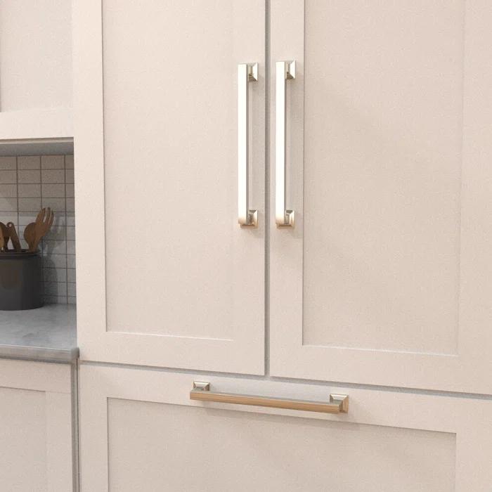 Studio Collection Appliance Pull