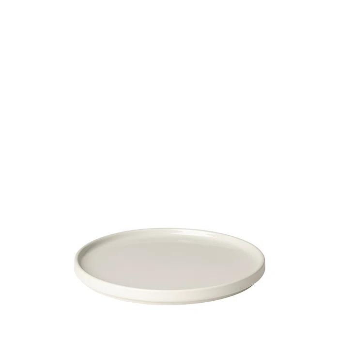 PILAR Stoneware 8" Dessert Plate (Set of 4)