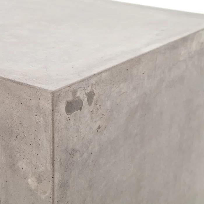 Gin Indoor / Outdoor Side Table