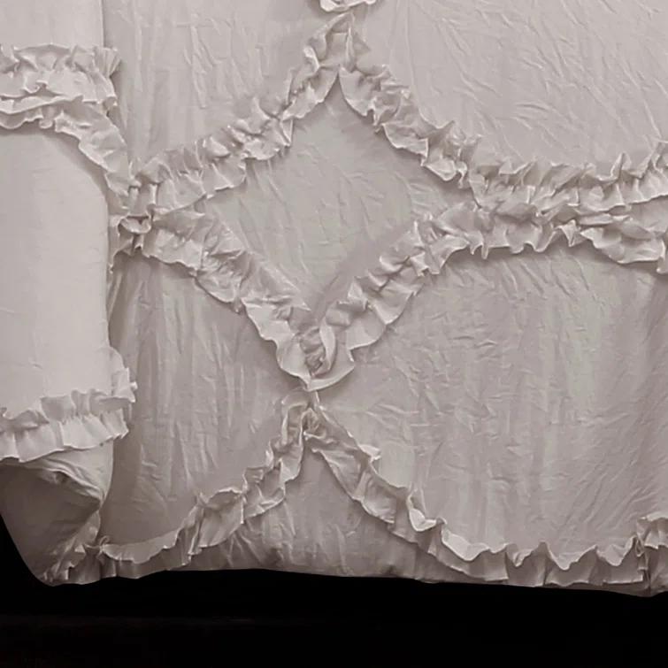 Reyna Microfiber Traditional 3 Piece Comforter Set