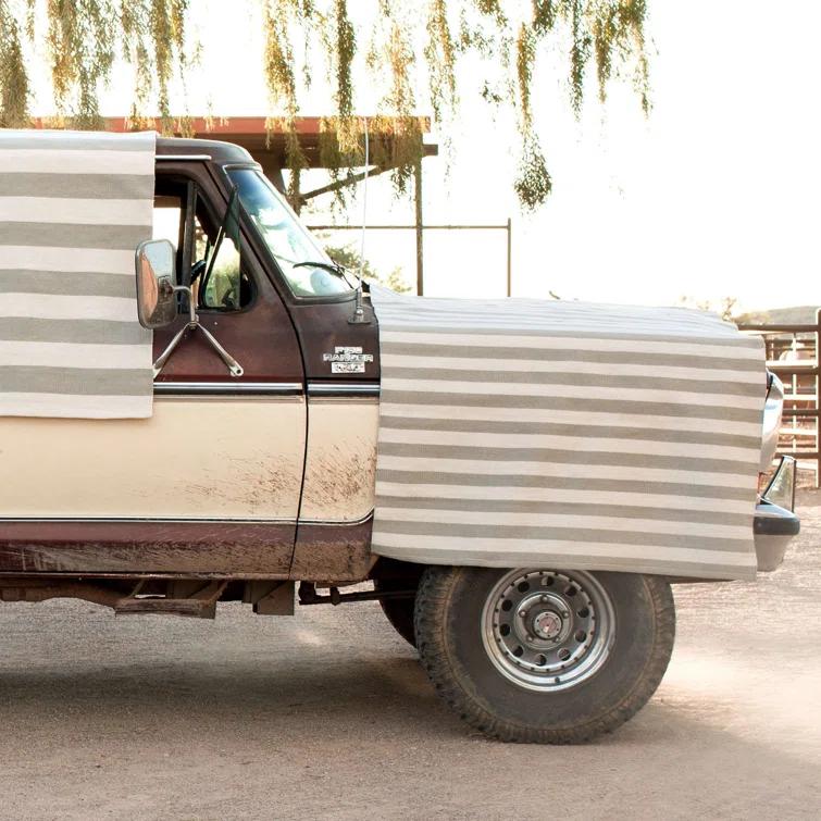 Catamaran Stripe Platinum/Ivory Handwoven Indoor/Outdoor Rug