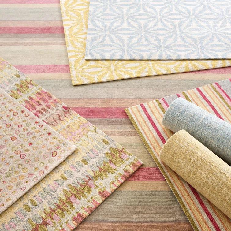 Cat'S Paw Pastel Hand Micro Hooked Wool Rug