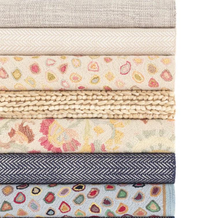 Cat'S Paw Pastel Hand Micro Hooked Wool Rug