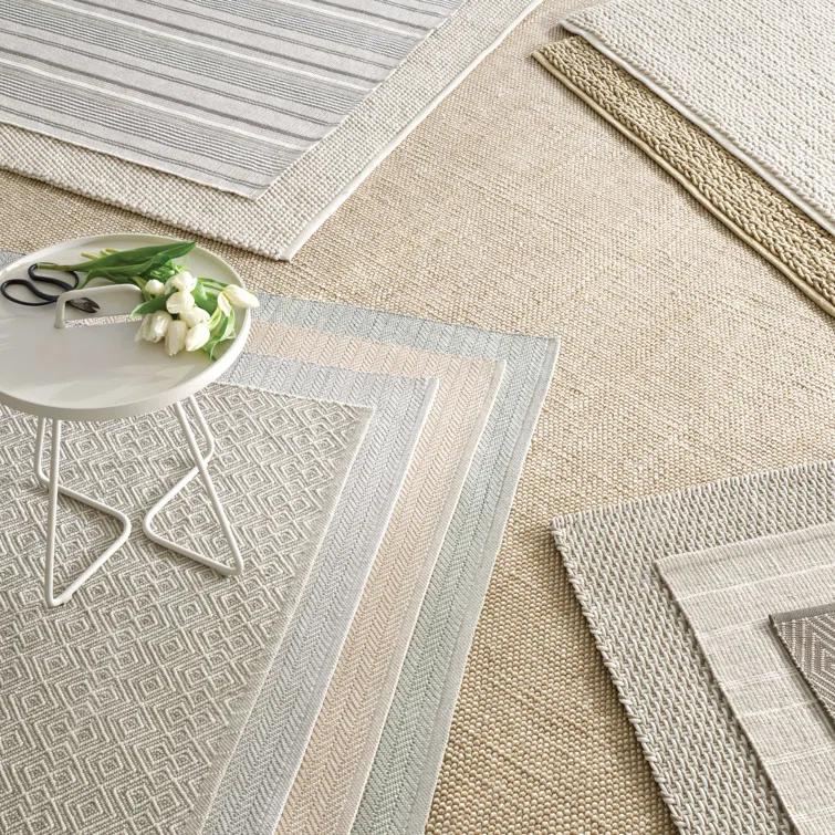 Herringbone Linen/White Handwoven Indoor/Outdoor Rug