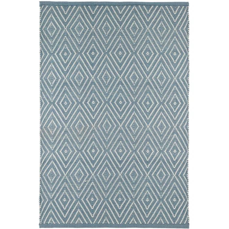 Diamond Slate/Light Blue Handwoven Indoor/Outdoor Rug