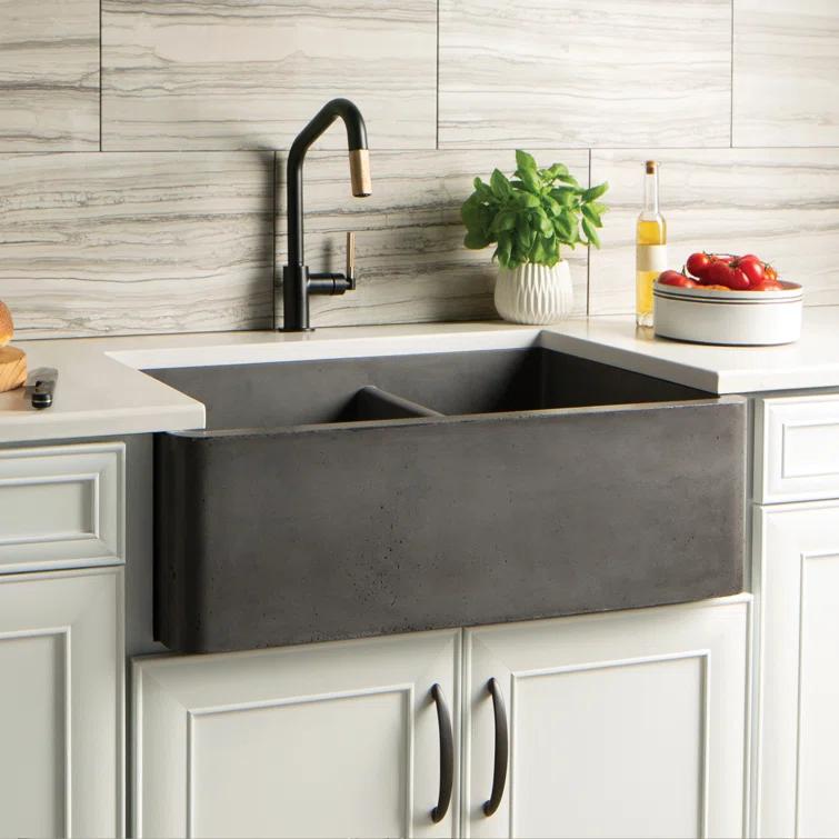 Farmhouse 33" L x 21" W Double Basin Farmhouse/Apron Kitchen Sink