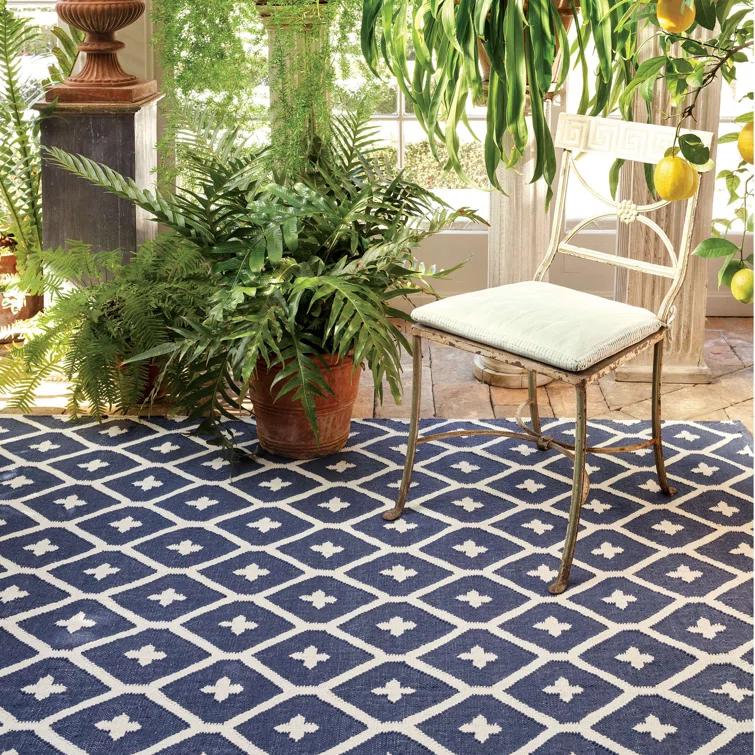 Elizabeth Navy Handwoven Indoor/Outdoor Rug