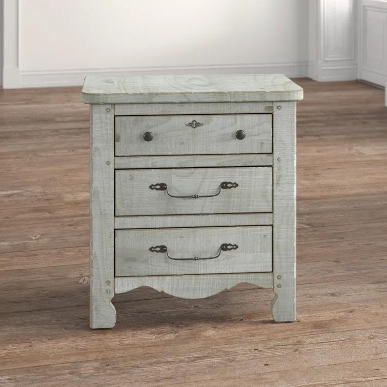 Thorin 3-Drawer Nightstand