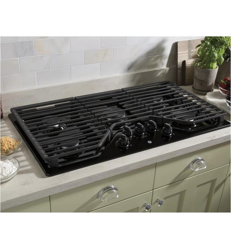 GE Appliances GE Appliances 36" Gas 5 Burner Cooktop with Dual Size Power Burner