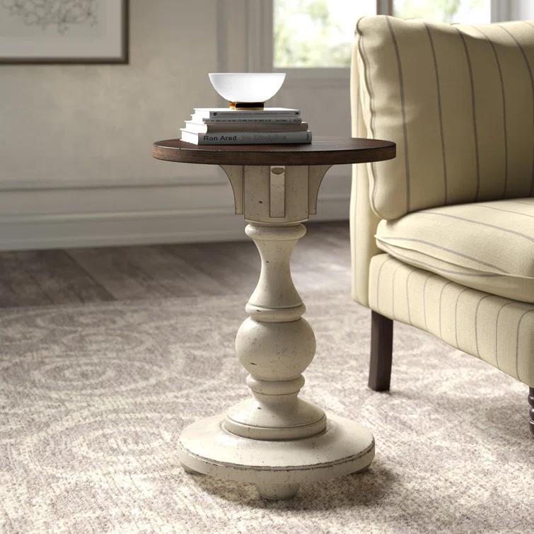 Laurel Foundry Modern Farmhouse® Hexham End Table