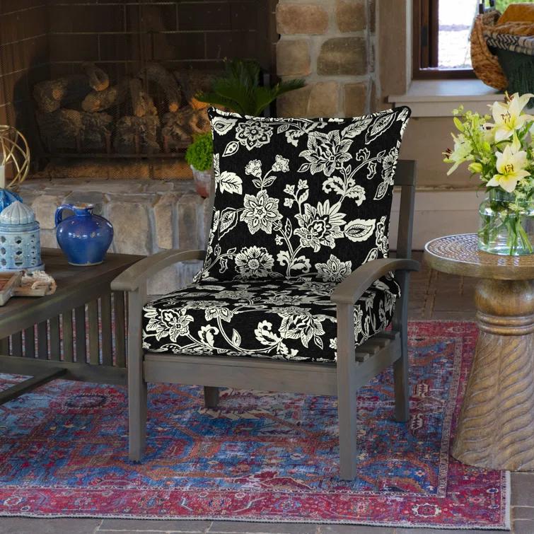 Outdoor Lounge Chair Cushion