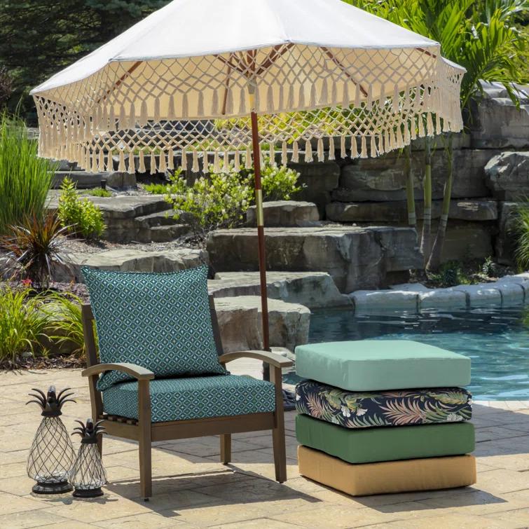 Outdoor Lounge Chair Cushion