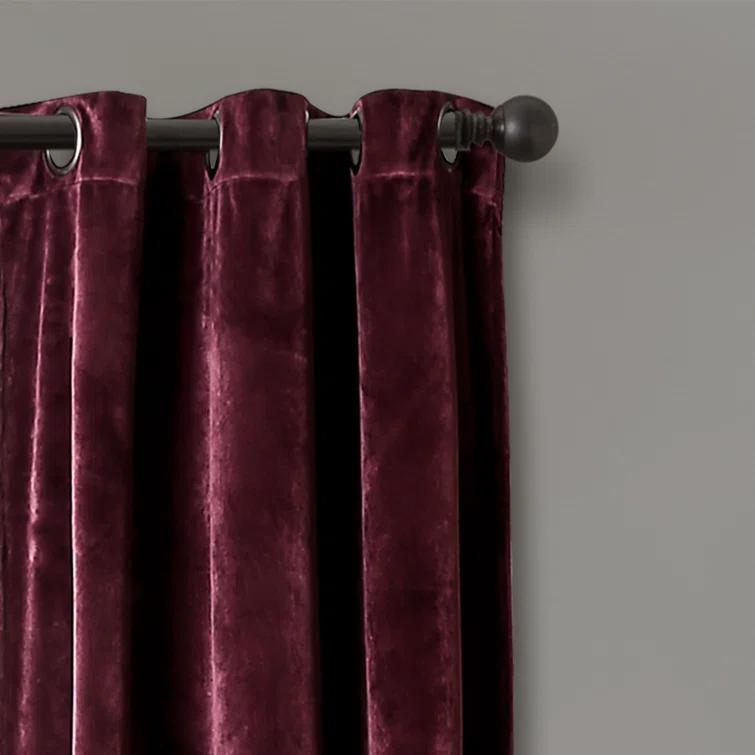 Lush Decor Prima Velvet Solid Velvet Solid Room Darkening Thermal Curtain Panels (Set of 2)