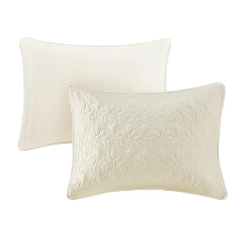 Madison Park Quebec 3 Piece Split Corner Pleated Quilted Bedspread