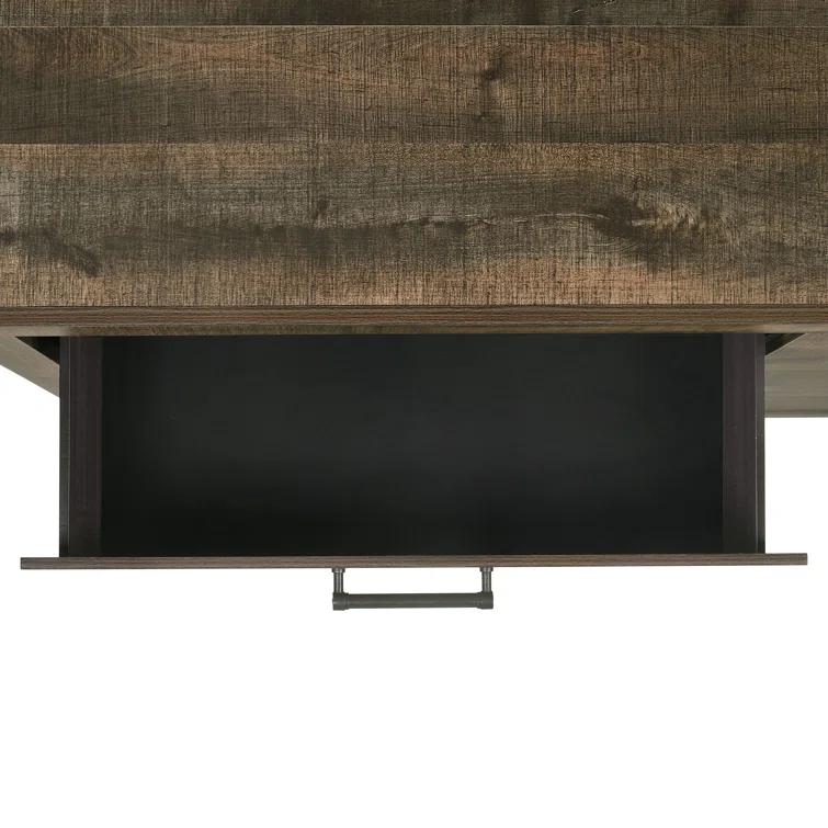 Montijo 4 Piece Bedroom Set