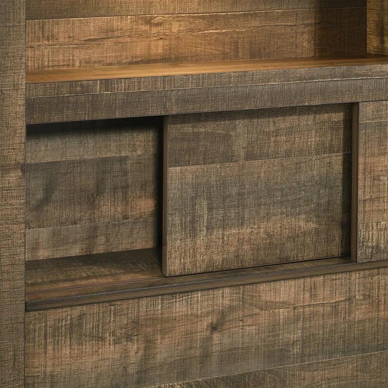 Montijo 6 Piece Bedroom Set