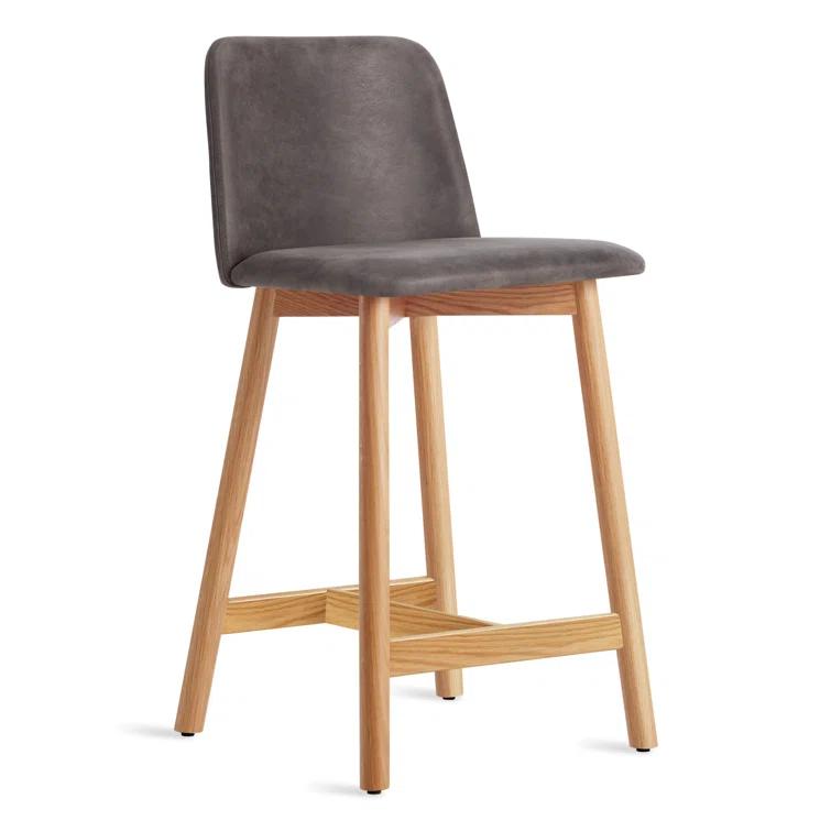 Chip Stool