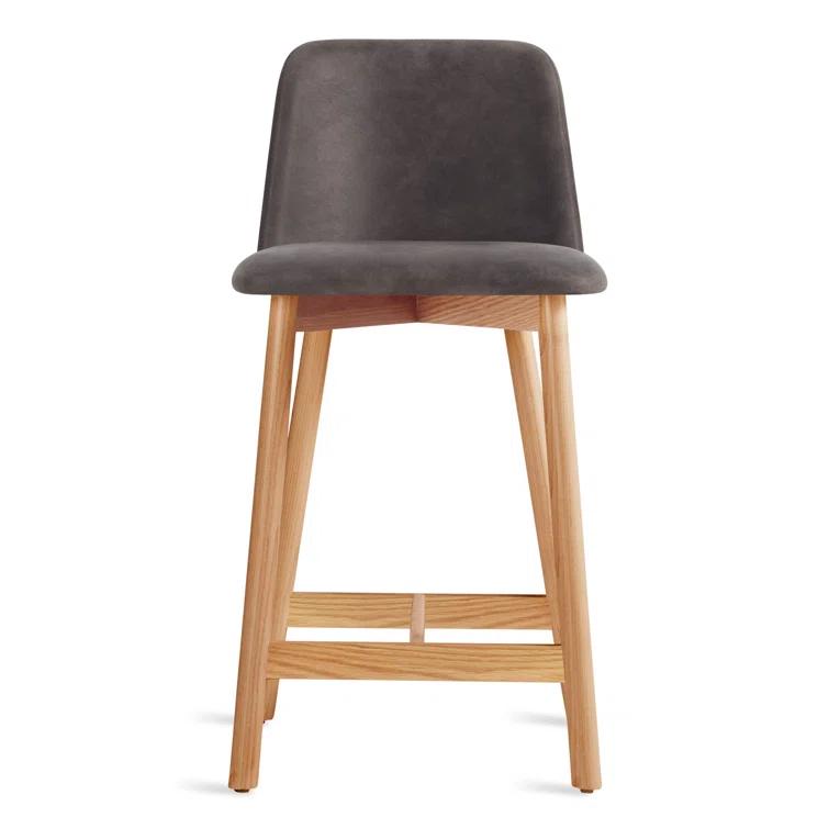 Chip Stool