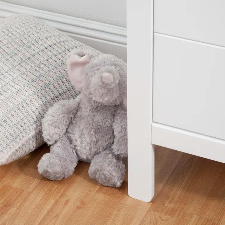 Colby 3 Drawer Dresser